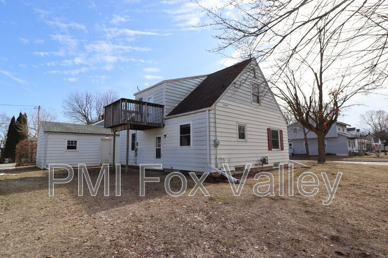 Refurbished 4-Bedroom Home property image