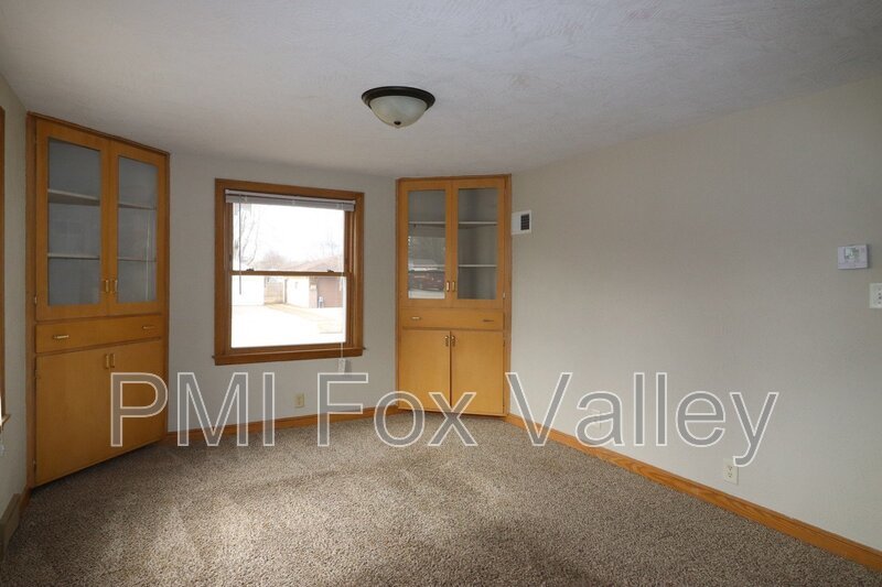 Refurbished 4-Bedroom Home property image