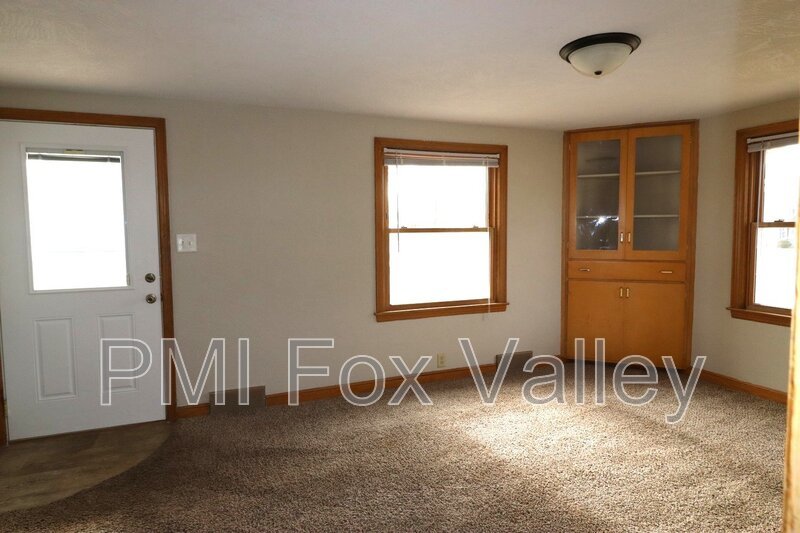 Refurbished 4-Bedroom Home property image