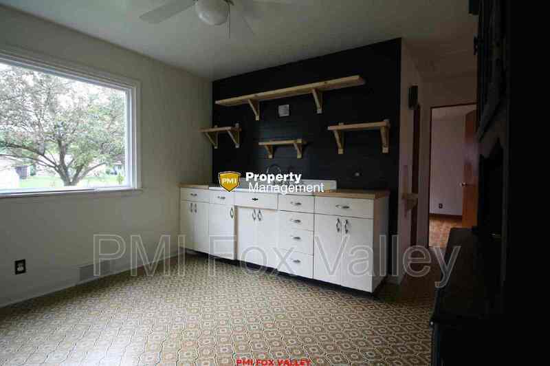 Nice Location near Playmore Park property image