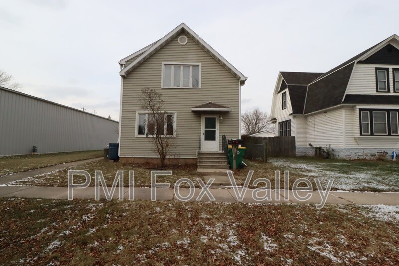 Large 2-Bed Upper Duplex property image