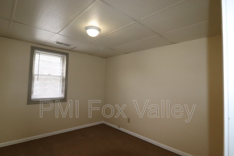 Large 2-Bed Upper Duplex property image