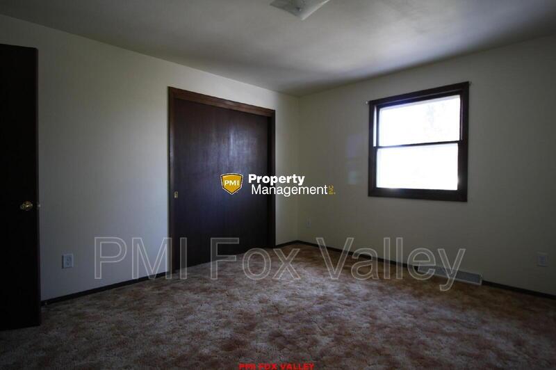 Neenah side by side duplex property image