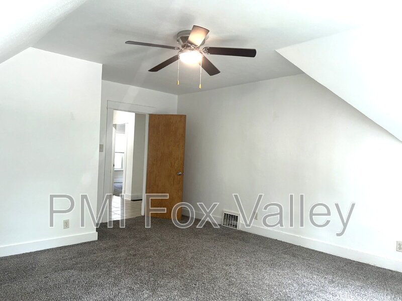 Two Bedroom Upper property image