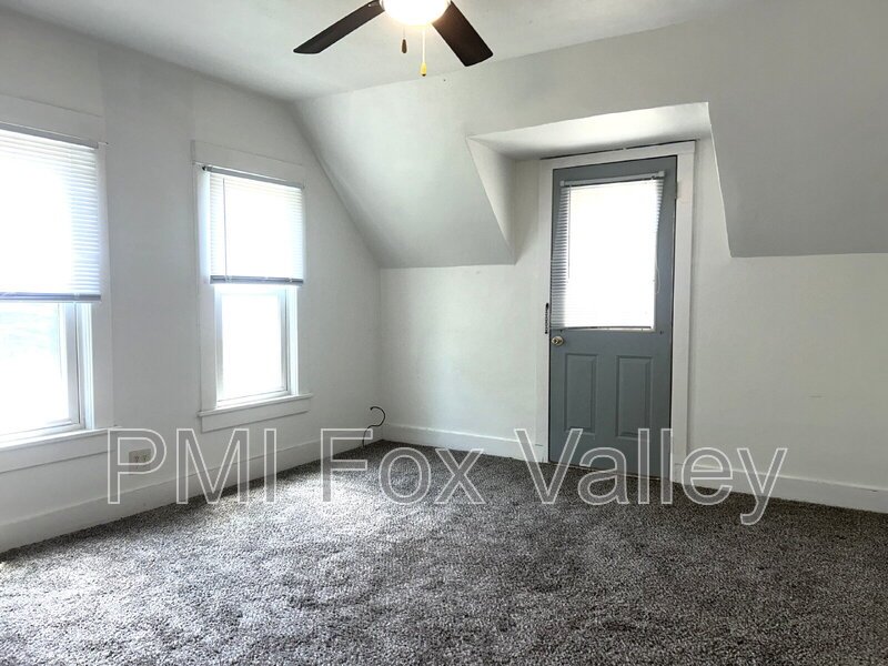 Two Bedroom Upper property image