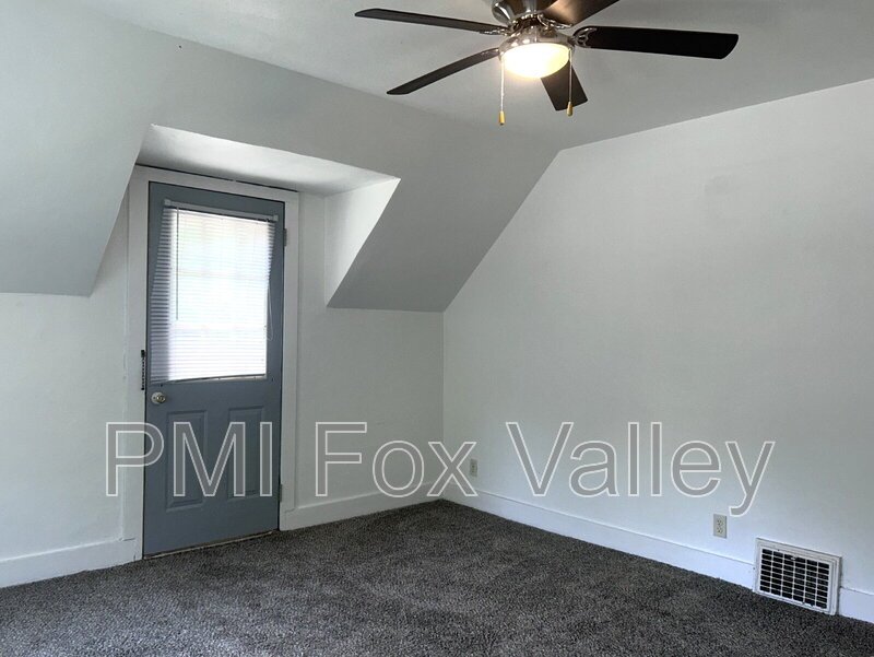 Two Bedroom Upper property image
