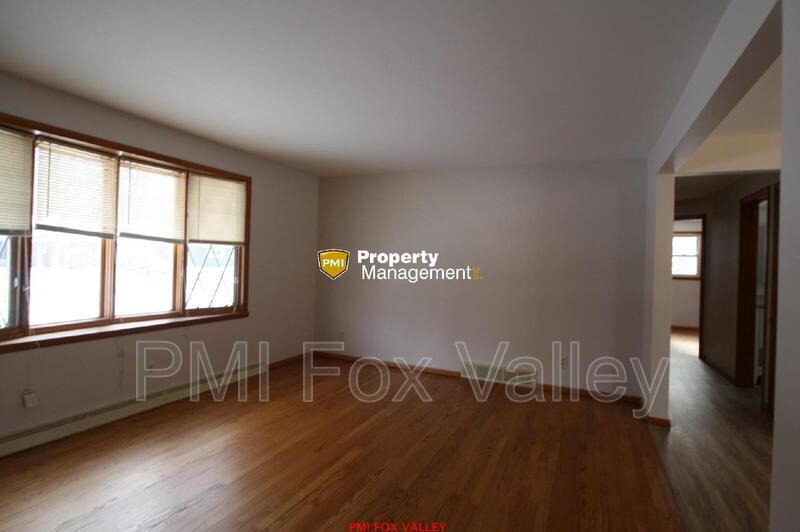 Large Updated 3 Bedroom Ranch property image