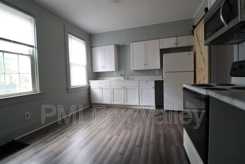 One Bedroom LOWER Duplex property image