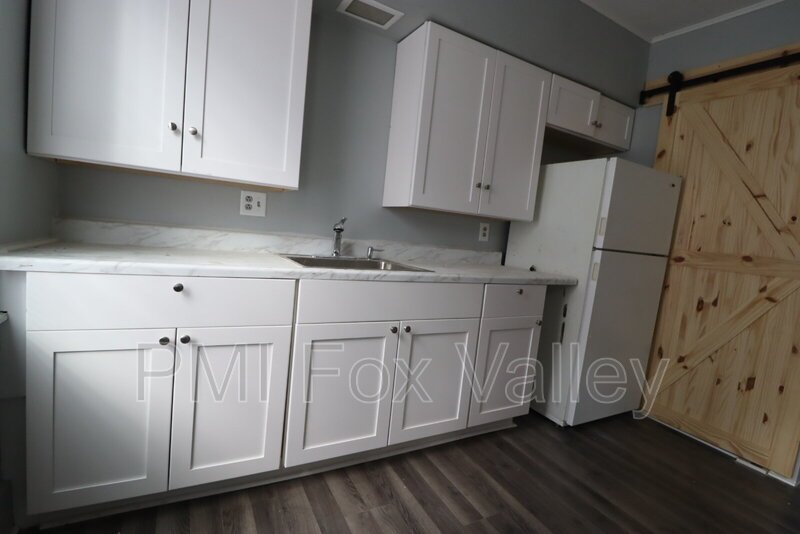 One Bedroom LOWER Duplex property image