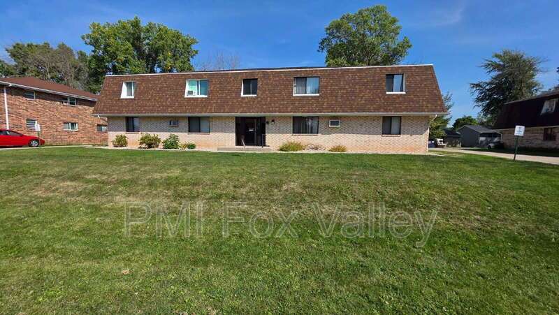 2500 Honey Lou Ct #204 Appleton WI 
2 bedroom UPPER property image