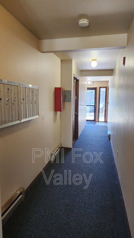 2500 Honey Lou Ct #204 Appleton WI 
2 bedroom UPPER property image