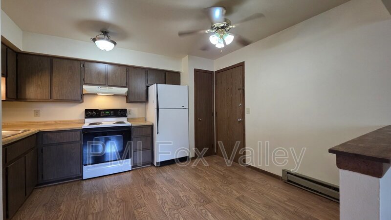 2500 Honey Lou Ct #204 Appleton WI 
2 bedroom UPPER property image