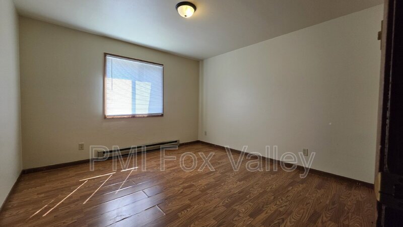 2500 Honey Lou Ct #204 Appleton WI 
2 bedroom UPPER property image