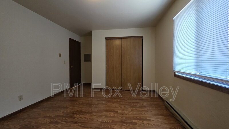 2500 Honey Lou Ct #204 Appleton WI 
2 bedroom UPPER property image