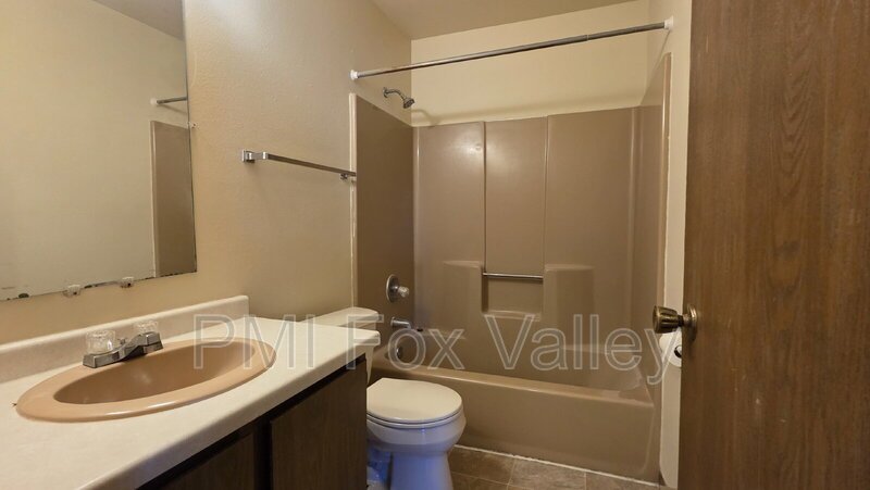 2500 Honey Lou Ct #202
2 bedroom UPPER property image