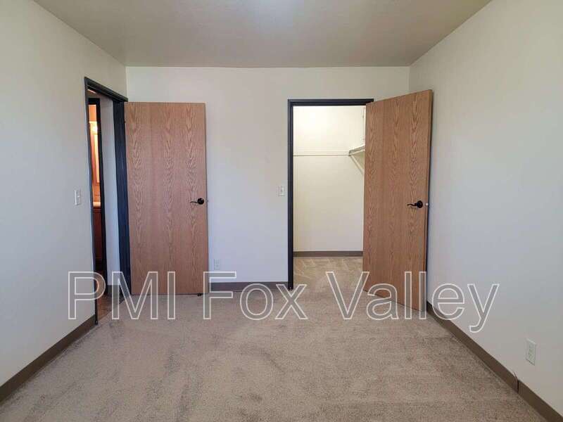 Cozy 2 Bed Apartment in Black Creek, WI with Spacious Layout property image