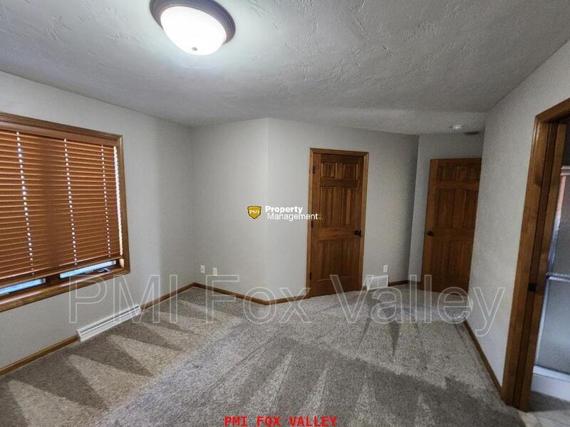 Large Side by Side Townhouse Greenville property image