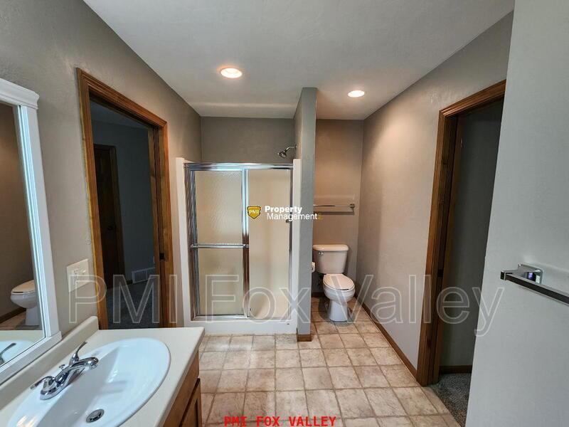 Large Side by Side Townhouse Greenville property image