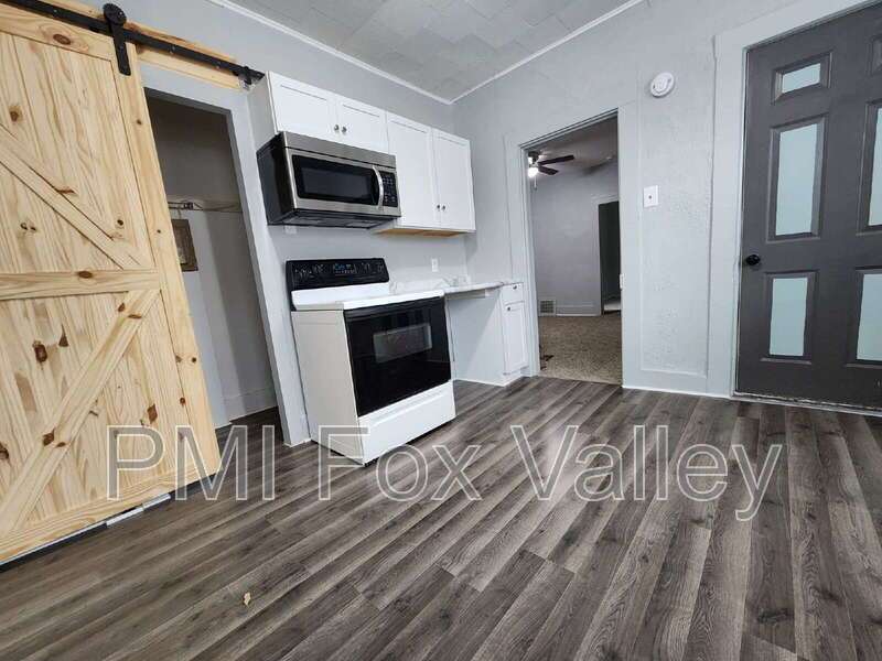 One Bedroom LOWER Duplex property image