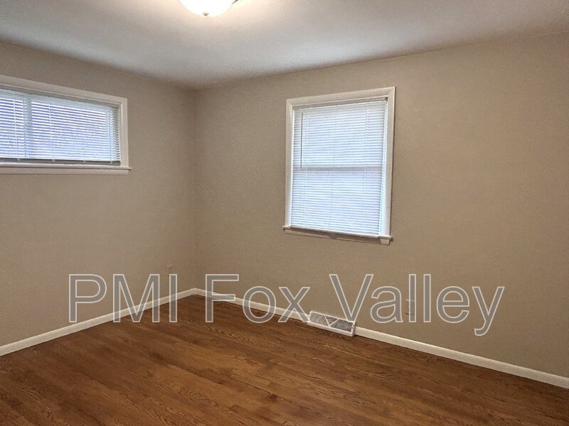 Fully Renovated 3 Bedroom Ranch! property image