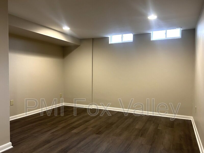 Fully Renovated 3 Bedroom Ranch! property image