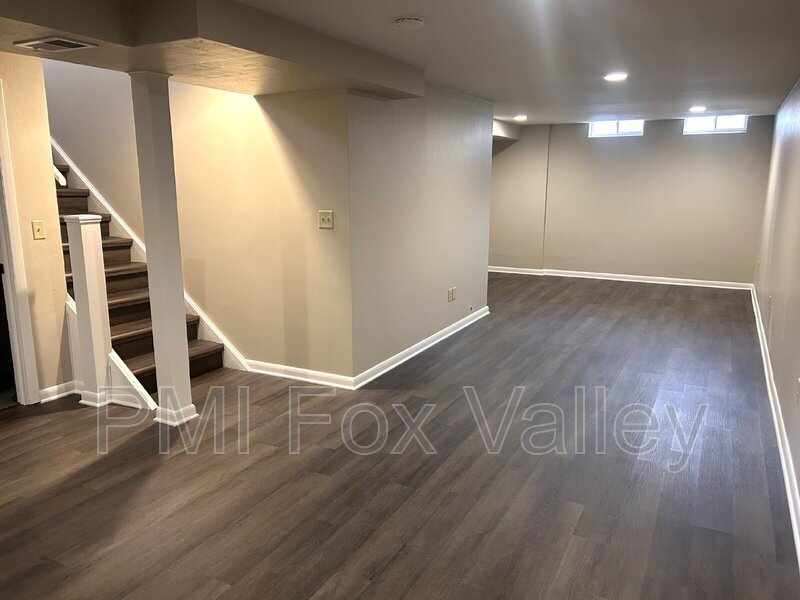 Fully Renovated 3 Bedroom Ranch! property image