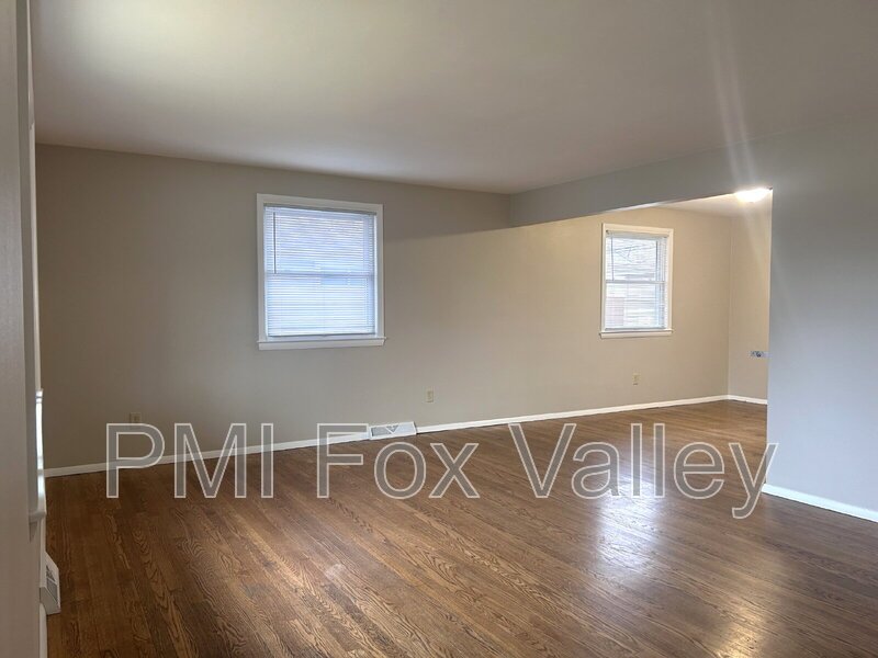 Fully Renovated 3 Bedroom Ranch! property image