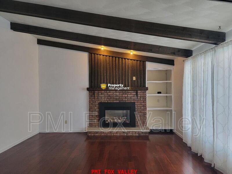 4 Bedroom Double Split Level Ranch property image