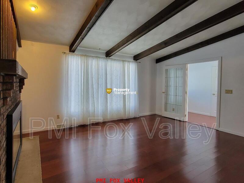 4 Bedroom Double Split Level Ranch property image