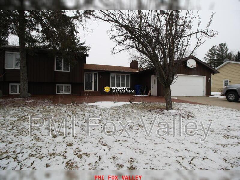 4 Bedroom Double Split Level Ranch property image