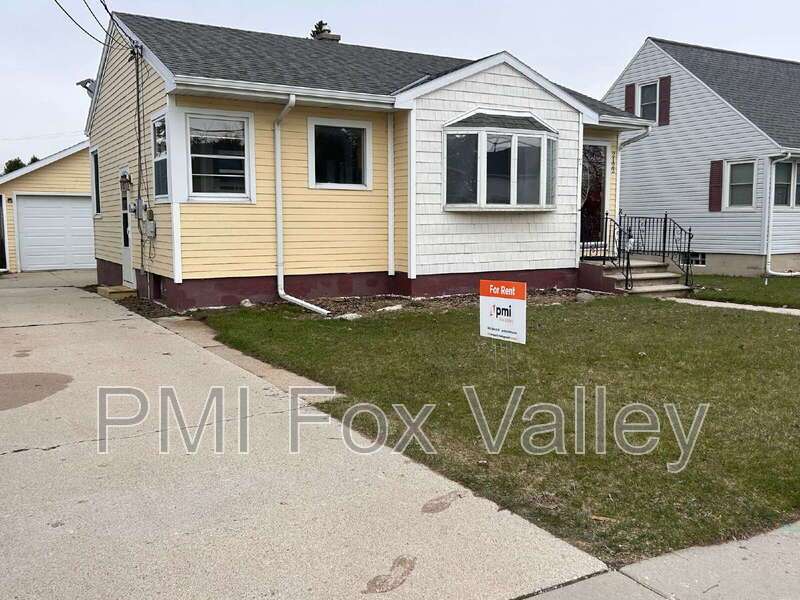 Updated 2 Bedroom House For Rent property image