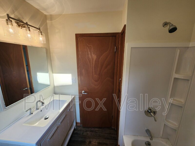 GREAT Location 
2 Bedroom side by side duplex  $1395/monthly property image