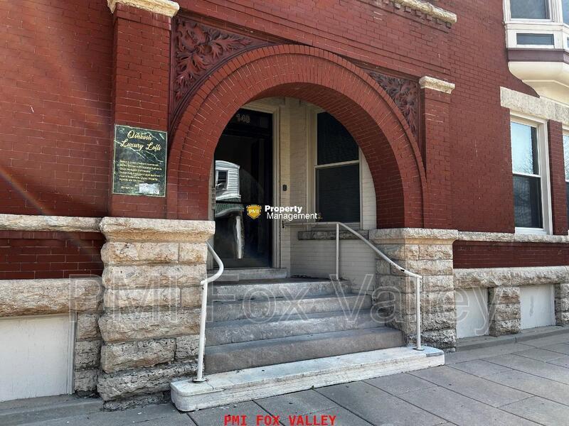 4 or 5 Bedroom Upper Luxury Apartment with Custom Fireplace in Historic Building property image