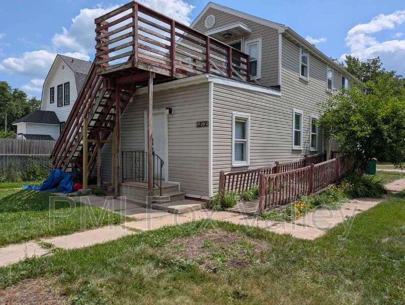 2 Bedroom Lower Duplex In Green Bay property image