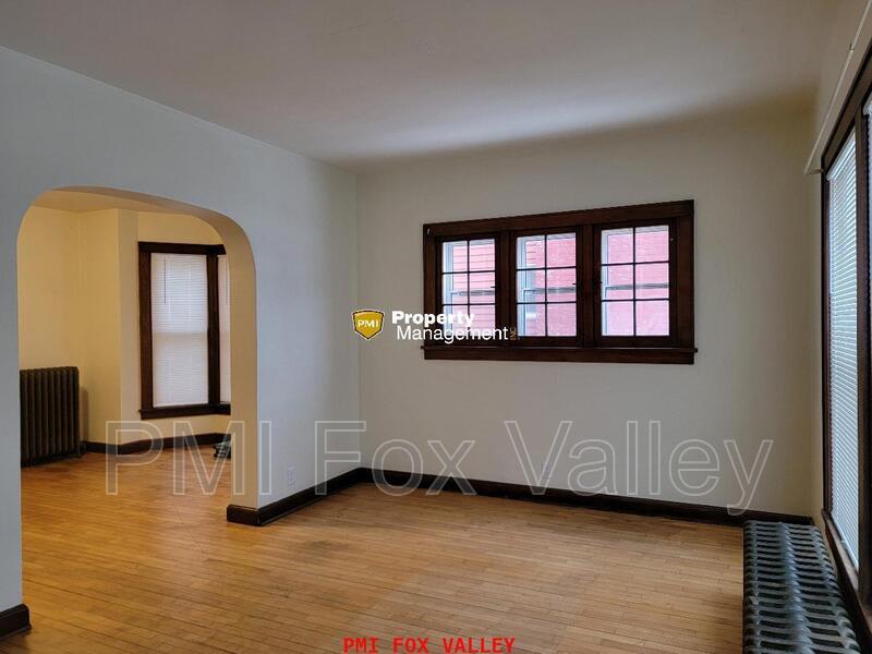 LARGE 2 Bed Lower Downtown Appleton property image