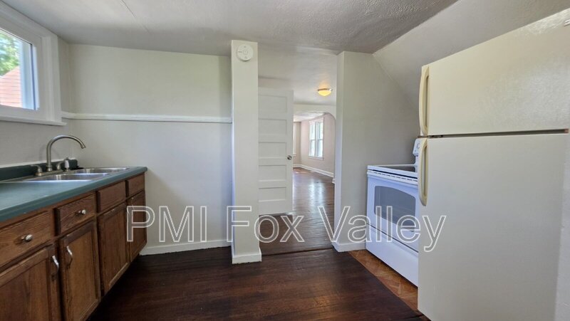 Refurbished 2 Bedroom Upper in Appleton property image