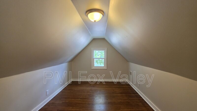 Refurbished 2 Bedroom Upper in Appleton property image
