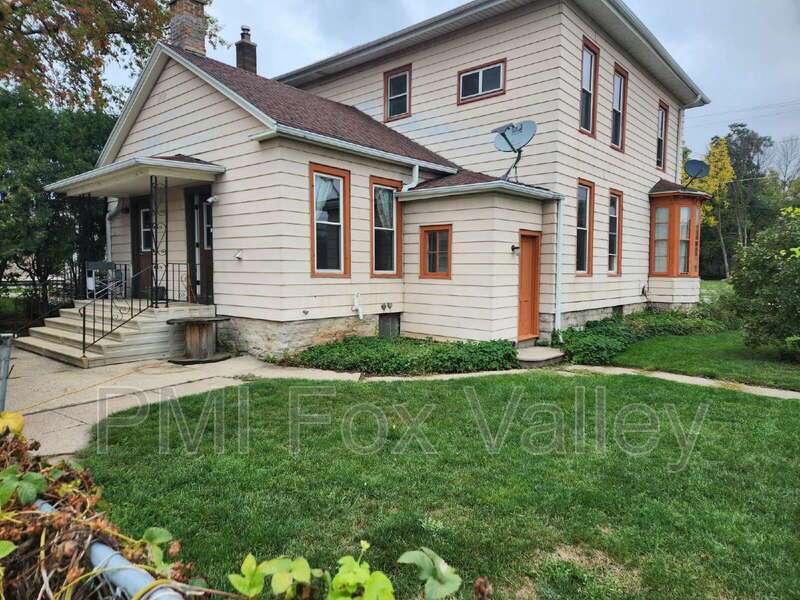 2 Bedroom side by side / 421A Otter Ave Oshkosh property image