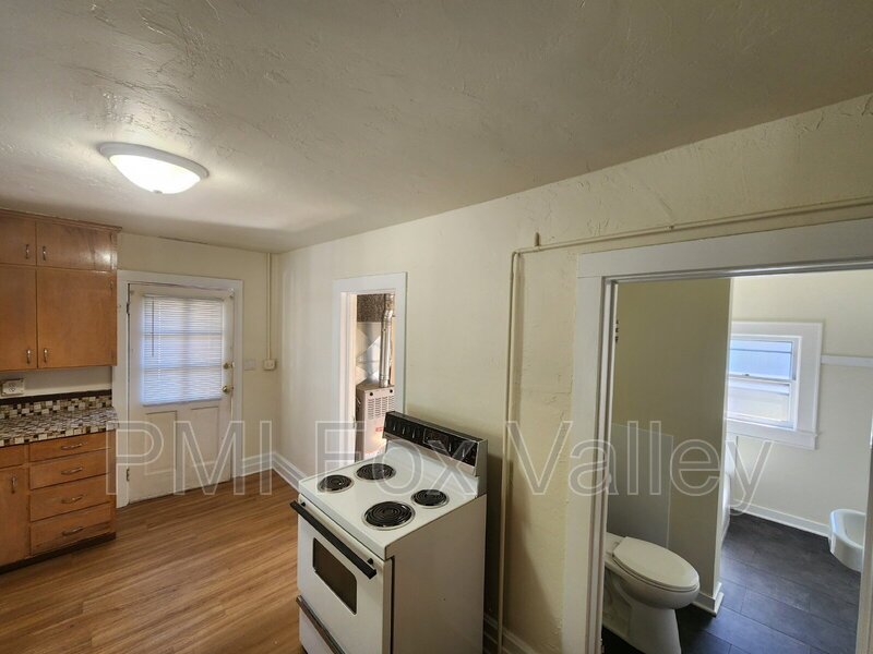 Upper Apartment Downtown Appleton property image