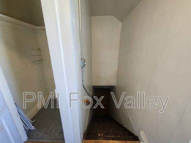 Upper Apartment Downtown Appleton property image
